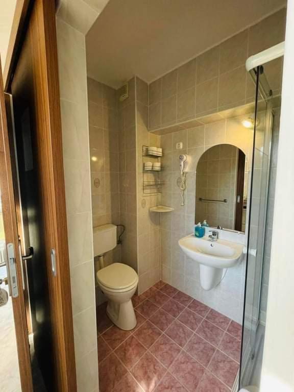 Gabi Haz Apartmanok*** Hajdúszoboszló Exterior foto